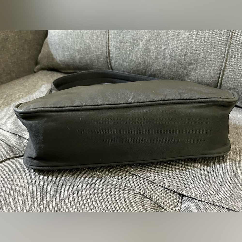 Prada Black Nylon Vintage Reedition - Picture 6 of 13